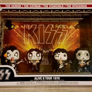 Funko Pop! Moment Deluxe: Kiss Alive II Tour in 1978 Vinyl Figures NEW